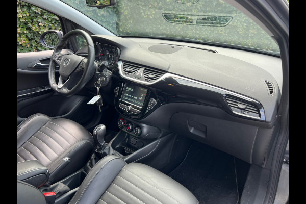 Opel Corsa 1.4 GSi 150 PK | Recaro Stoelen | Bi-Xenon | Stoel + Stuurverwarming