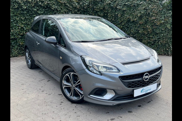 Opel Corsa 1.4 GSi 150 PK | Recaro Stoelen | Bi-Xenon | Stoel + Stuurverwarming
