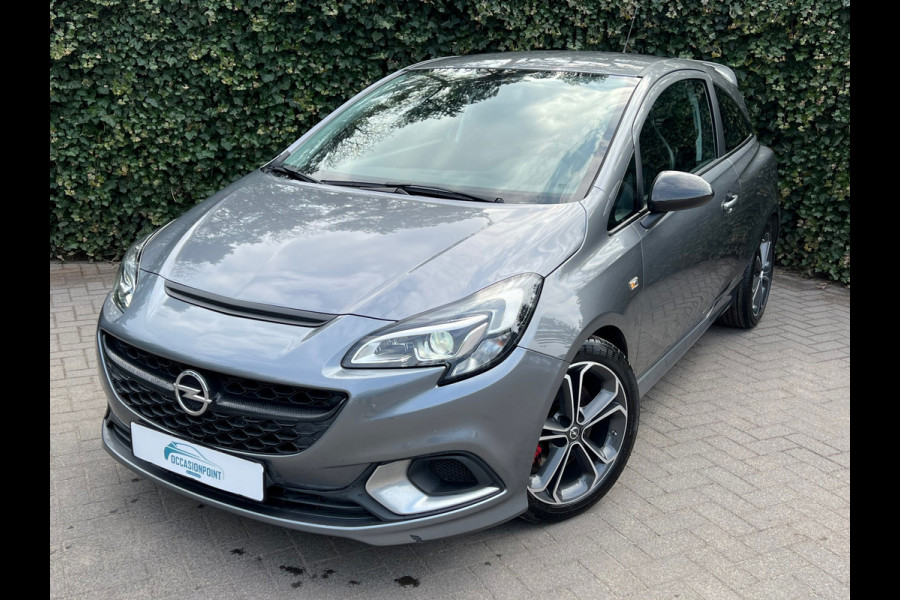 Opel Corsa 1.4 GSi 150 PK | Recaro Stoelen | Bi-Xenon | Stoel + Stuurverwarming