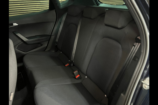 Seat Arona 1.0 TSI FR Bus. Intense | Facelift | Camera | Carplay | Matrix LED | Virtual | Ambient | Fabrieksgarantie