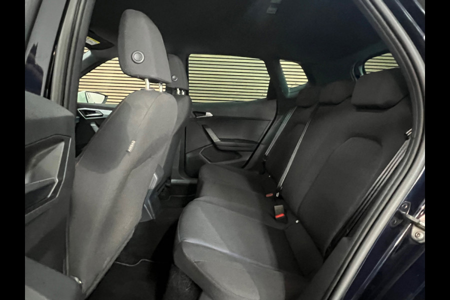 Seat Arona 1.0 TSI FR Bus. Intense | Facelift | Camera | Carplay | Matrix LED | Virtual | Ambient | Fabrieksgarantie