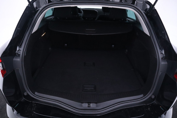 Renault MEGANE Estate 1.3 TCe Limited 140Pk, Navigatie, Climate,