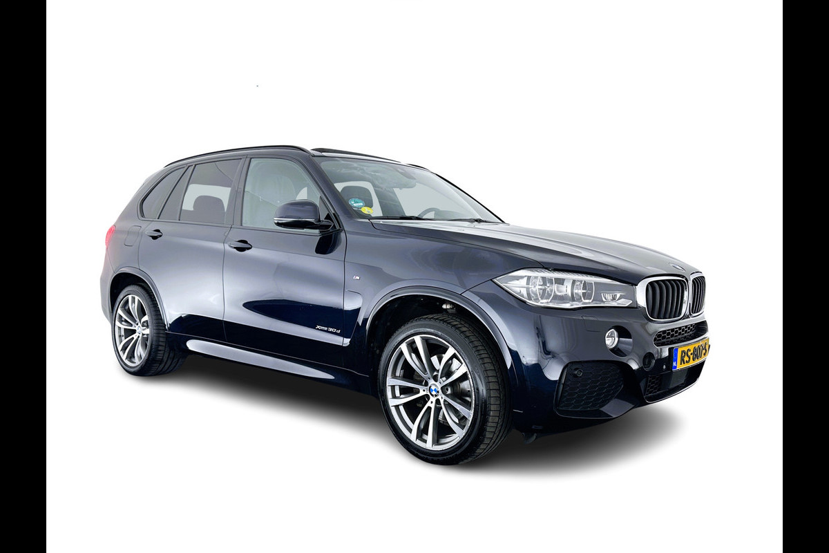 BMW X5 xDrive30d High Executive M-Sportpack Aut. *PANO | LUXURY-LEATHER | FULL-LED | HARMAN/KARDON-SURROUND | HEAD-UP | MEMORY-PACK | DIGI-COCKPIT | KEYLESS | CAMERA | NAVI-FULLMAP | AMBIENT-LIGHT | HEATED-COMFORT-SEATS | SHIFT-PADDLES BMW X5 xDrive30d High Executive M-Sportpack Aut. *PANO | LUXURY-LEATHER | FULL-LED | HARMAN/KARDON-SURROUND | HEAD-UP | MEMORY-PACK | DIGI-COCKPIT | KEYLESS | CAMERA | NAVI-FULLMAP | AMBIENT-LIGHT | HEATED-COMFORT-SEATS | SHIFT-PADDLES