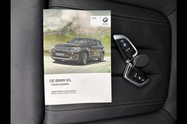 BMW X5 xDrive30d High Executive M-Sportpack Aut. *PANO | LUXURY-LEATHER | FULL-LED | HARMAN/KARDON-SURROUND | HEAD-UP | MEMORY-PACK | DIGI-COCKPIT | KEYLESS | CAMERA | NAVI-FULLMAP | AMBIENT-LIGHT | HEATED-COMFORT-SEATS | SHIFT-PADDLES