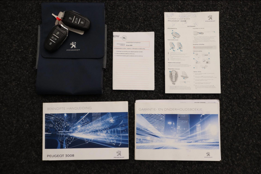 Peugeot 3008 1.6 GT Line Automaat Carplay Navigatie Camera Leder Climate-control * Origineel Nederlands *