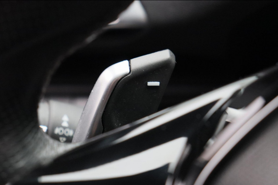 Peugeot 3008 1.6 GT Line Automaat Carplay Navigatie Camera Leder Climate-control * Origineel Nederlands *