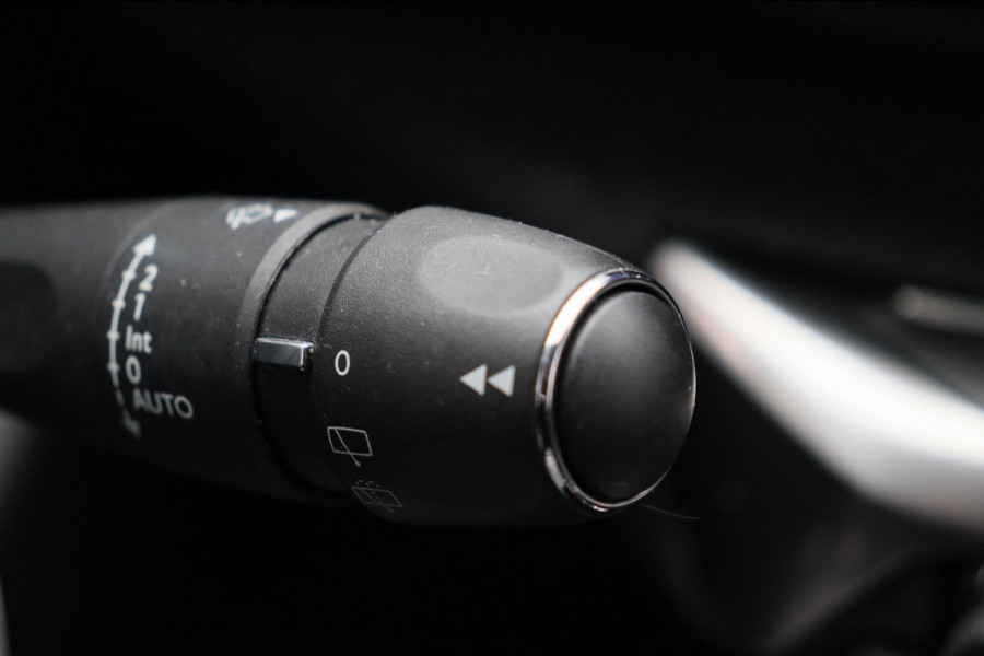 Peugeot 3008 1.6 GT Line Automaat Carplay Navigatie Camera Leder Climate-control * Origineel Nederlands *