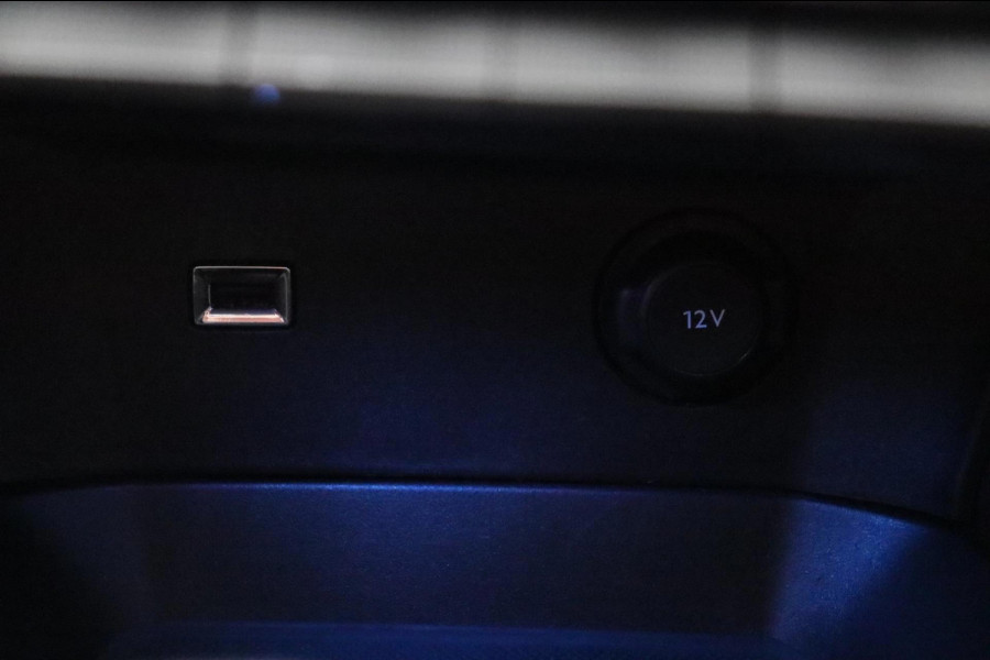 Peugeot 3008 1.6 GT Line Automaat Carplay Navigatie Camera Leder Climate-control * Origineel Nederlands *