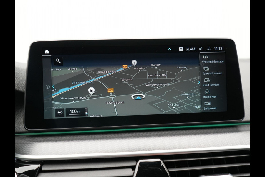 BMW 5 Serie Touring 530e xDrive M Sport Plug in Hybrid | PHEV | Adaptive Cruise | Meesturende achteras | Lederen Sportstoelen Memory | Adaptive Onderstel | Carplay | Camera | LED |