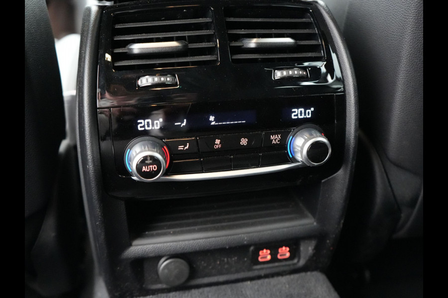 BMW 5 Serie Touring 530e xDrive M Sport Plug in Hybrid | PHEV | Adaptive Cruise | Meesturende achteras | Lederen Sportstoelen Memory | Adaptive Onderstel | Carplay | Camera | LED |