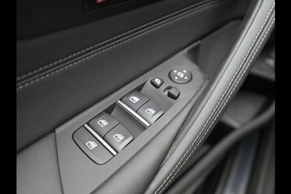 BMW 5 Serie Touring 530e xDrive M Sport Plug in Hybrid | PHEV | Adaptive Cruise | Meesturende achteras | Lederen Sportstoelen Memory | Adaptive Onderstel | Carplay | Camera | LED |