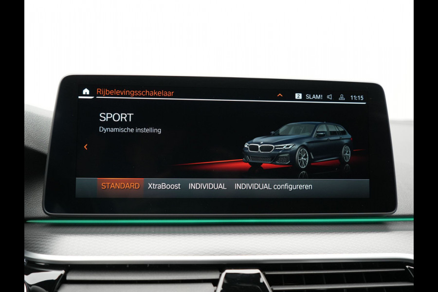 BMW 5 Serie Touring 530e xDrive M Sport Plug in Hybrid | PHEV | Adaptive Cruise | Meesturende achteras | Lederen Sportstoelen Memory | Adaptive Onderstel | Carplay | Camera | LED |