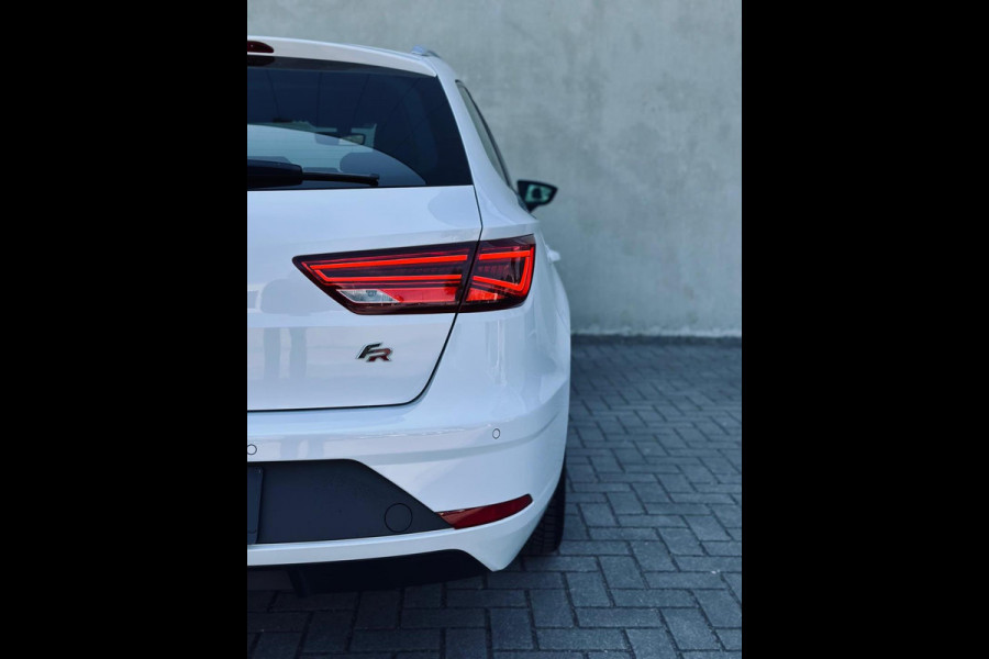 Seat Leon ST FR 2.0 TSI DSG Pano Beats Virtual Camera Sfeer