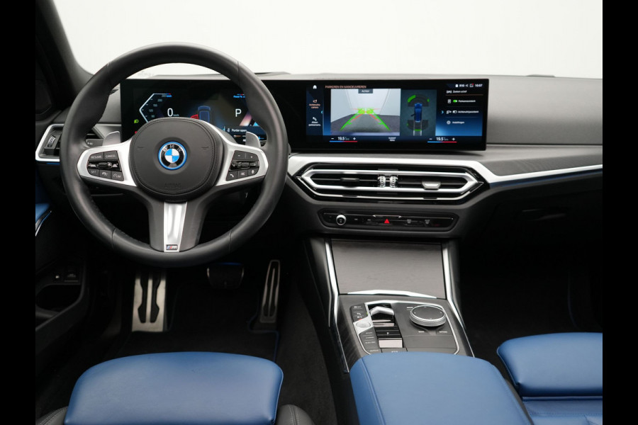 BMW 3 Serie Touring 330e M Sport Individual Plug In Hybrid 293pk Facelift PHEV  | Panodak | Individual Lederen Sportstoelen Memory | Adaptive Cruise | Widescreen Navi | 19"L.M | Keyless | Head Up |