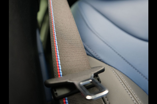 BMW 3 Serie Touring 330e M Sport Individual Plug In Hybrid 293pk Facelift PHEV  | Panodak | Individual Lederen Sportstoelen Memory | Adaptive Cruise | Widescreen Navi | 19"L.M | Keyless | Head Up |