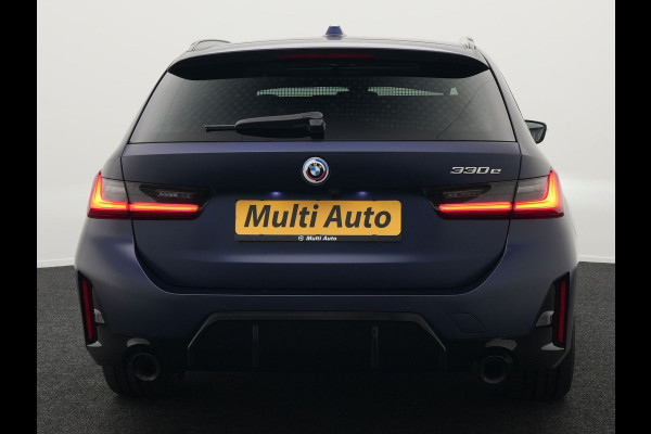 BMW 3 Serie Touring 330e M Sport Individual Plug In Hybrid 293pk Facelift PHEV  | Panodak | Individual Lederen Sportstoelen Memory | Adaptive Cruise | Widescreen Navi | 19"L.M | Keyless | Head Up |