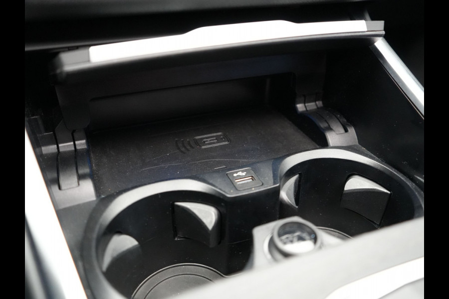 BMW 3 Serie Touring 330e M Sport Individual Plug In Hybrid 293pk Facelift PHEV  | Panodak | Individual Lederen Sportstoelen Memory | Adaptive Cruise | Widescreen Navi | 19"L.M | Keyless | Head Up |