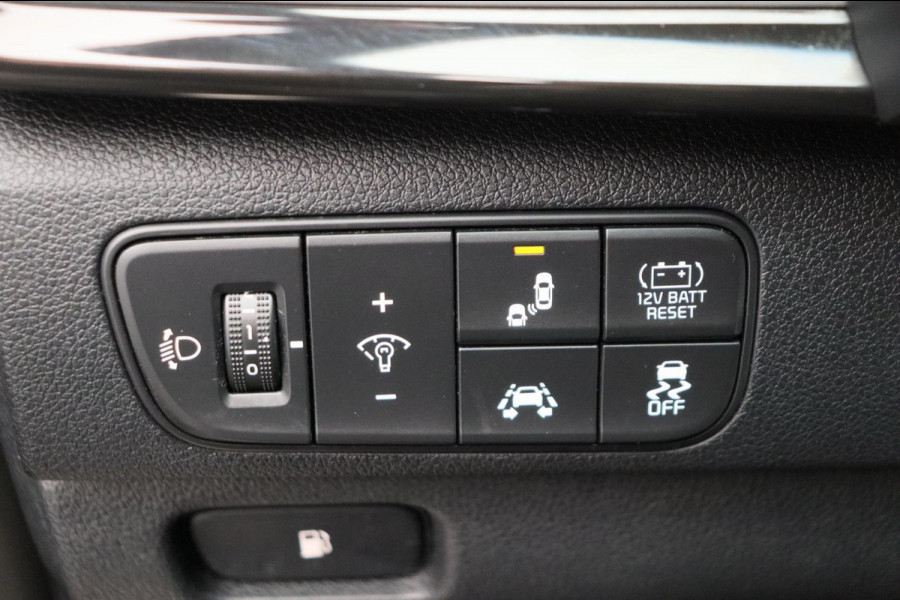 Kia Niro 1.6 GDi Hybrid DynamicPlusLine Adaptieve/Cruise Stoelverwarming Camera