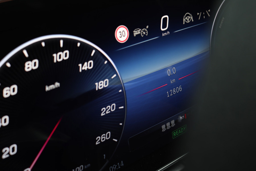 Mercedes-Benz C-Klasse 300 e 4MATIC AMG Line Aut9 | Panoramadak | Distronic+ | Verwarmd Stuurwiel | Stoelverwarming Achter | Surround Camera | Nightpakket | High Perf. LED |
