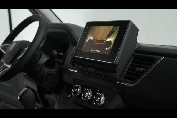 Renault Trafic 2.0 Blue dCi EDC 170 T29 L2H1 Extra DC | Direct Leverbaar | Camera | Navigatie | Climate Control | Dubbele Cabine