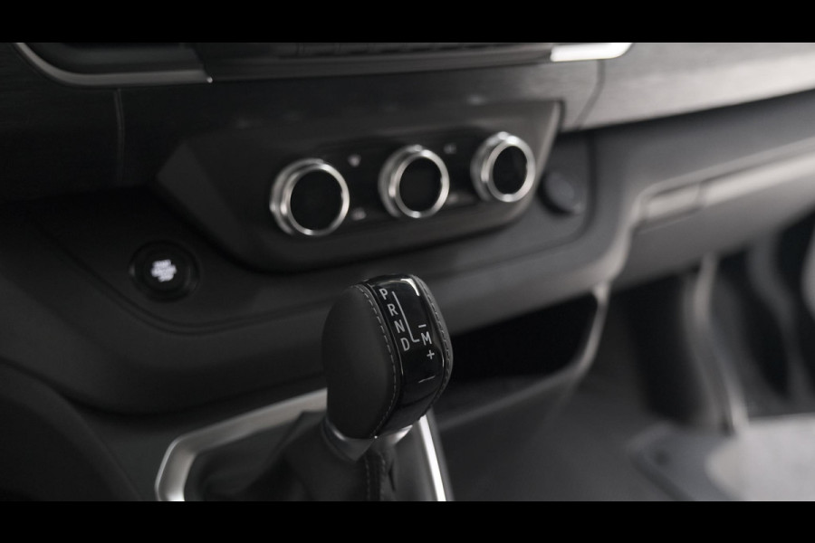 Renault Trafic 2.0 Blue dCi EDC 170 T29 L2H1 Extra DC | Direct Leverbaar | Camera | Navigatie | Climate Control | Dubbele Cabine