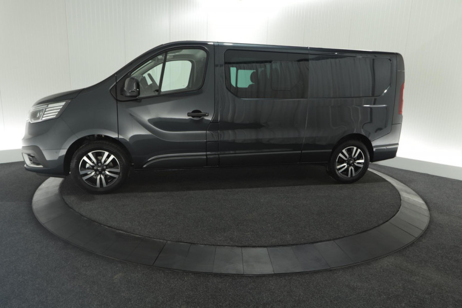 Renault Trafic 2.0 Blue dCi EDC 170 T29 L2H1 Extra DC | Direct Leverbaar | Camera | Navigatie | Climate Control | Dubbele Cabine