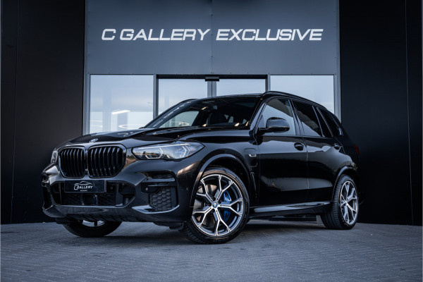 BMW X5 xDrive45e High Executive - M Sport | Panorama | Memory | 360 Camera | ACC