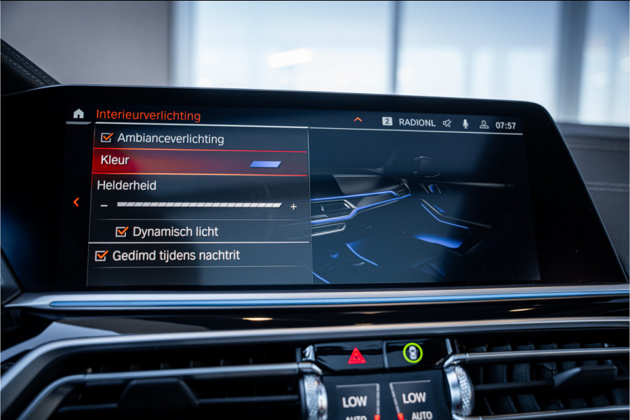 BMW X5 xDrive45e High Executive - M Sport | Panorama | Memory | 360 Camera | ACC