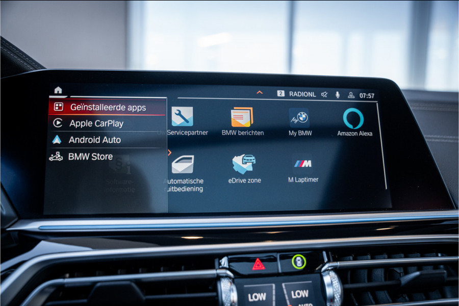BMW X5 xDrive45e High Executive - M Sport | Panorama | Memory | 360 Camera | ACC