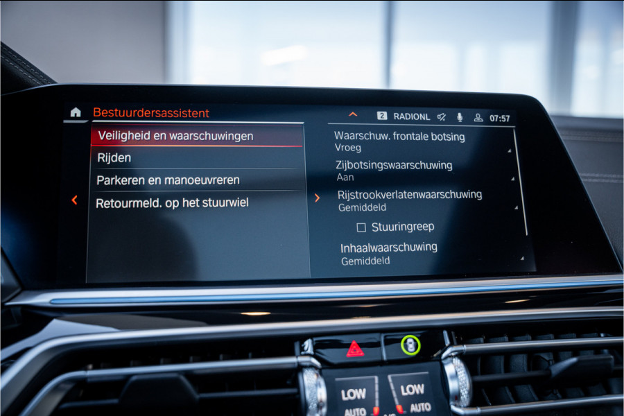BMW X5 xDrive45e High Executive - M Sport | Panorama | Memory | 360 Camera | ACC