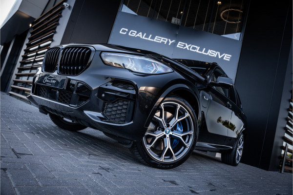 BMW X5 xDrive45e High Executive - M Sport | Panorama | Memory | 360 Camera | ACC