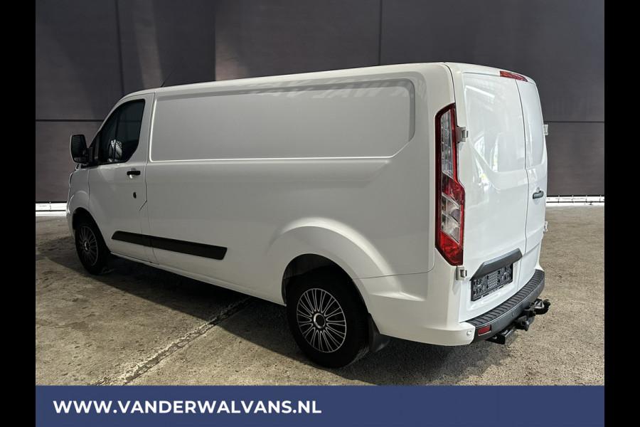 Ford Transit Custom 2.0 TDCI 130 pk L2H1 Euro6 Airco | 2800kg trekhaak | LED | Cruisecontrol | Apple Carplay Android Auto, Stoelverwarming, Verwarmde voorruit, Parkeersensoren, Bijrijdersbank