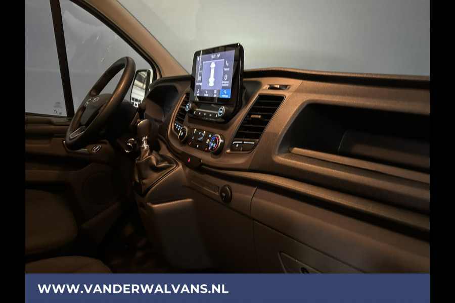 Ford Transit Custom 2.0 TDCI 130 pk L2H1 Euro6 Airco | 2800kg trekhaak | LED | Cruisecontrol | Apple Carplay Android Auto, Stoelverwarming, Verwarmde voorruit, Parkeersensoren, Bijrijdersbank