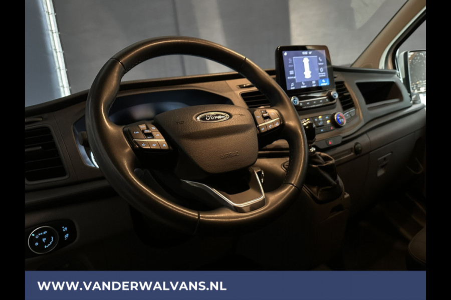 Ford Transit Custom 2.0 TDCI 130 pk L2H1 Euro6 Airco | 2800kg trekhaak | LED | Cruisecontrol | Apple Carplay Android Auto, Stoelverwarming, Verwarmde voorruit, Parkeersensoren, Bijrijdersbank
