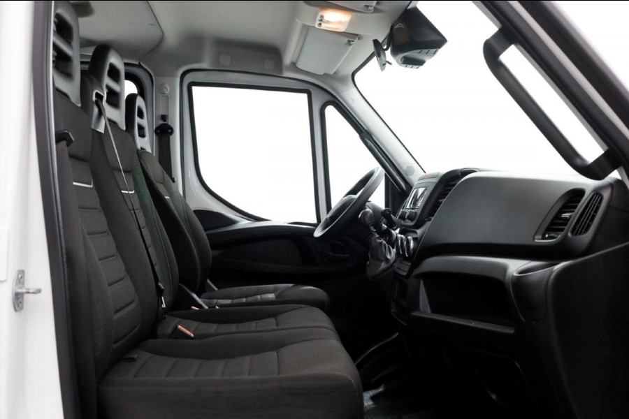 Iveco Daily 35C14 136pk E6 Open Laadbak D.C. Trekhaak 3500kg 08-2023