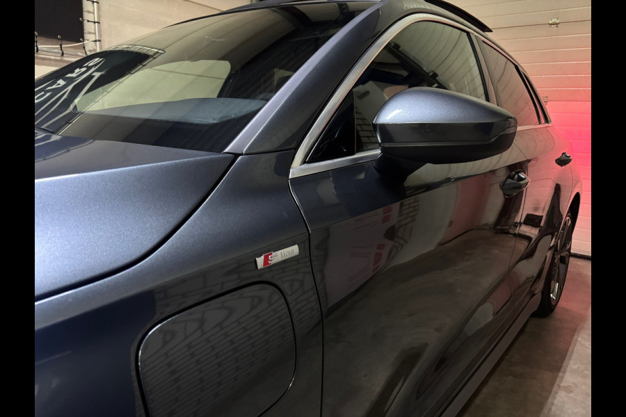 Audi A3 Sportback 40 TFSI e 3x S line panorama