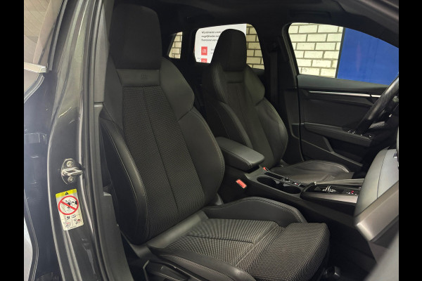 Audi A3 Sportback 40 TFSI e 3x S line panorama