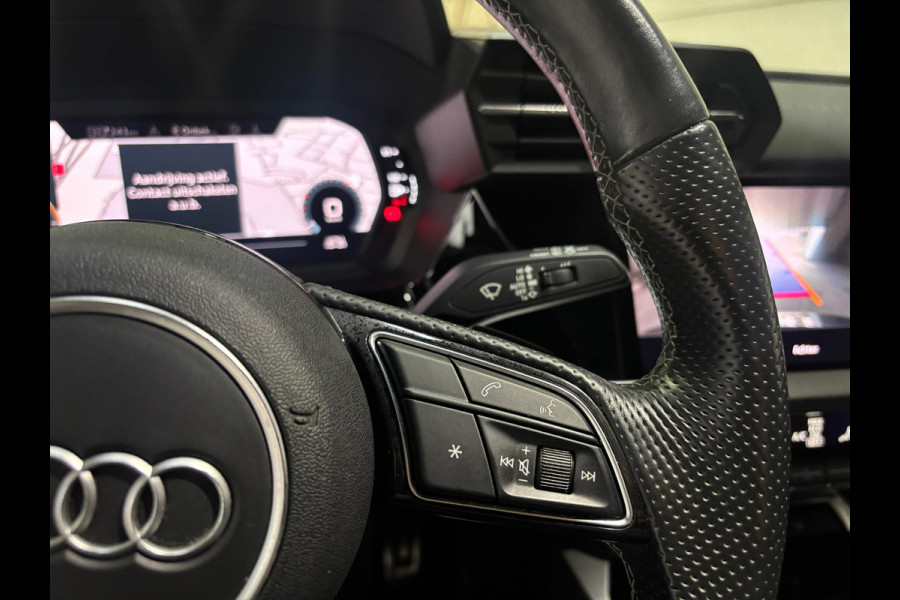 Audi A3 Sportback 40 TFSI e 3x S line panorama