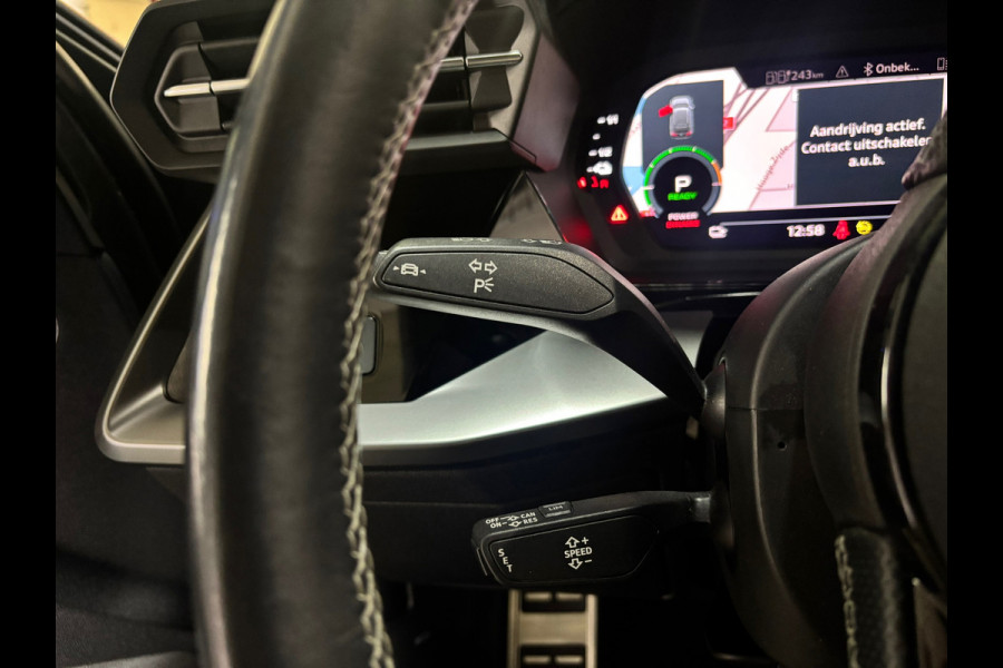 Audi A3 Sportback 40 TFSI e 3x S line panorama