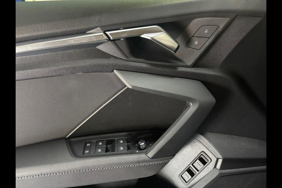 Audi A3 Sportback 40 TFSI e 3x S line panorama