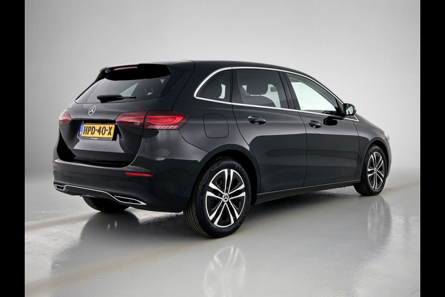 Mercedes-Benz B-Klasse 250 e Business Line Lichtmetalen velgen MBUX wide screen | Navigatie | Parking support | met camera achter | Inclusief 24 maanden Mercedes-Benz Certified garantie voor Europa.