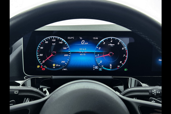 Mercedes-Benz B-Klasse 180 Business Solution | Achteruitrijcamera | Lichtmetalen velgen | Navigatie | Parking support | Trekhaak | Electrisch achterklep Inclusief 24 maanden MB Certified garantie voor Europa.