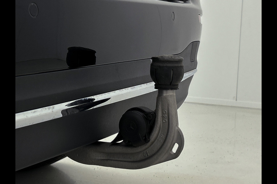 Mercedes-Benz B-Klasse 180 Business Solution | Achteruitrijcamera | Lichtmetalen velgen | Navigatie | Parking support | Trekhaak | Electrisch achterklep Inclusief 24 maanden MB Certified garantie voor Europa.
