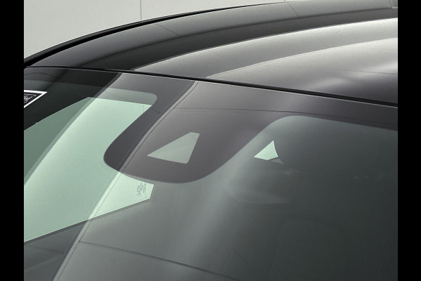 Mercedes-Benz B-Klasse 180 Business Solution | Achteruitrijcamera | Lichtmetalen velgen | Navigatie | Parking support | Trekhaak | Electrisch achterklep Inclusief 24 maanden MB Certified garantie voor Europa.