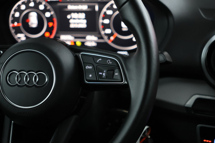 Audi Q2 30 TFSI S Edition S-line, Leer, Climate,
