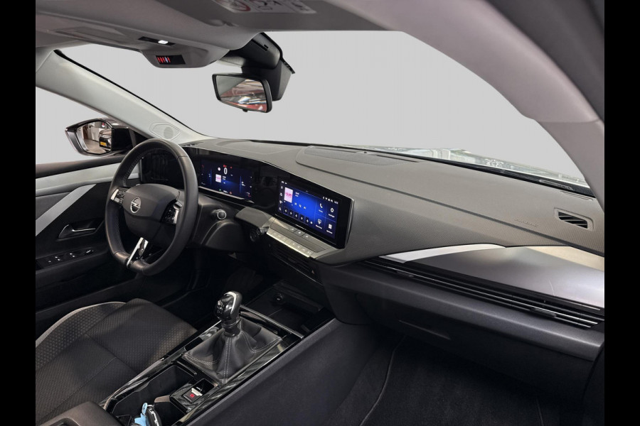 Opel Astra 1.2 Edition | Climate & Cruise Control | Apple Carplay / Android Auto