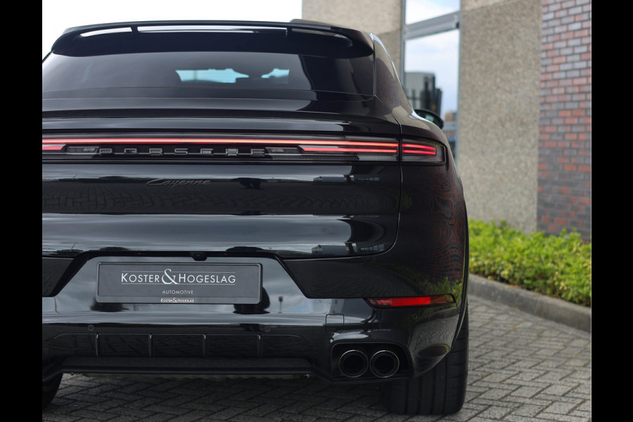 Porsche Cayenne Coupé 3.0 E-Hybrid *4wielsturing*Pano*Trekhaak*Sport Chrono*