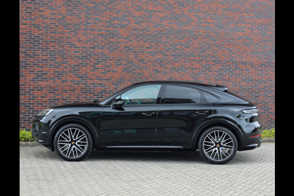 Porsche Cayenne Coupé 3.0 E-Hybrid *4wielsturing*Pano*Trekhaak*Sport Chrono*