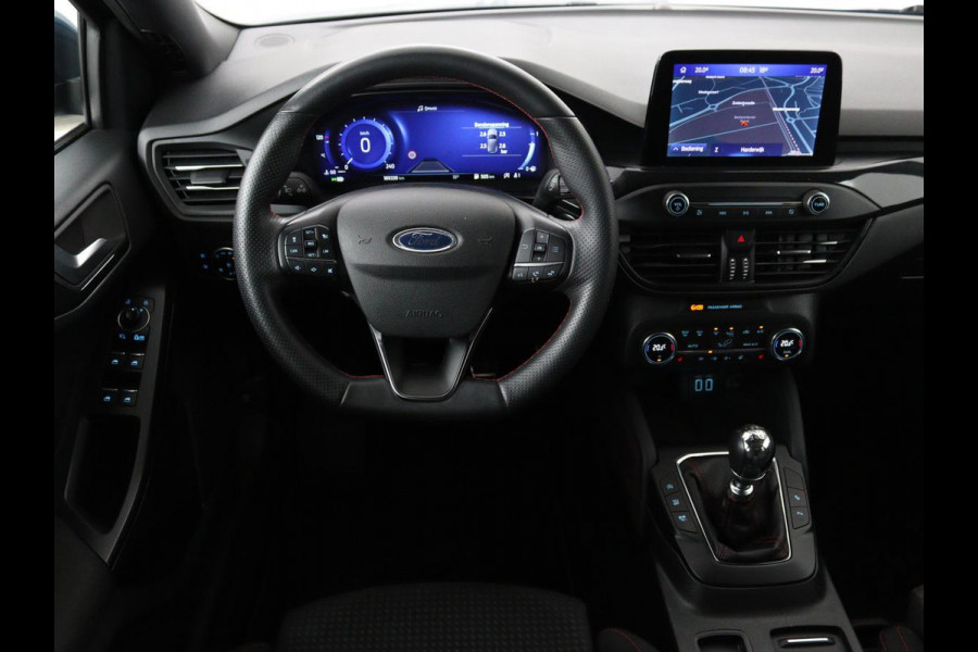 Ford Focus 1.0 EcoBoost ST Line X | Panoramadak | Stoel & stuurverwarming | Adaptive cruise | Camera | Carplay | Full LED | Trekhaak | Climate control | Navigatie