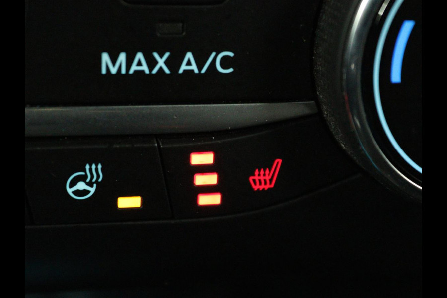 Ford Focus 1.0 EcoBoost ST Line X | Panoramadak | Stoel & stuurverwarming | Adaptive cruise | Camera | Carplay | Full LED | Trekhaak | Climate control | Navigatie
